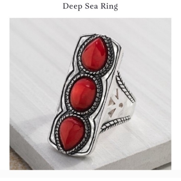 Silpada Sterling Silver “DEEP SEA” Triple Coral Stone Statement Ring -Size 9 - Picture 1 of 14